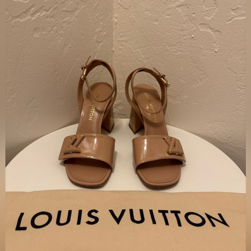 Louis Vuitton Nude block Heeled Sandals